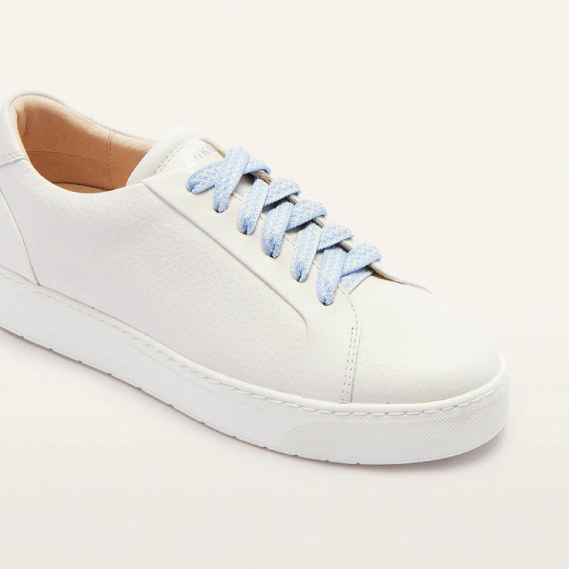 Frankie 4 mim white lace up