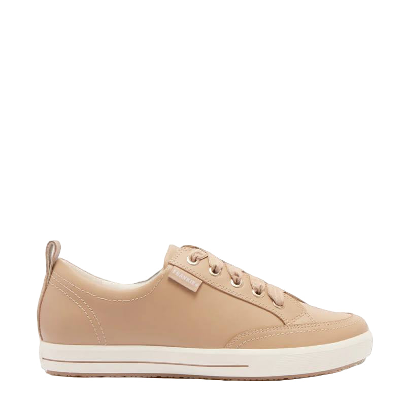 Frankie 4 Ellie 5 sand lace up