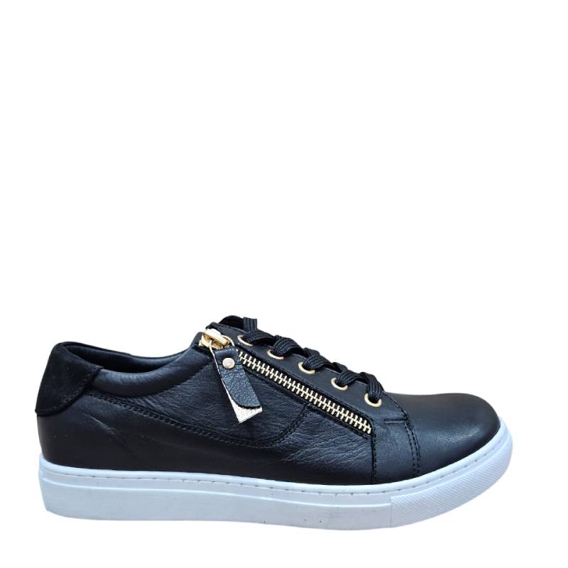 Cabello EG520 Black lace up
