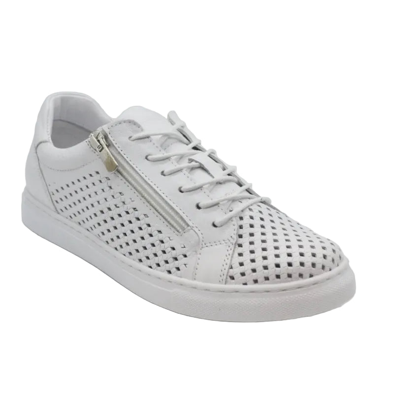Cabello upshot white womens white laceup
