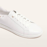 Frankie 4 jackie white lace up