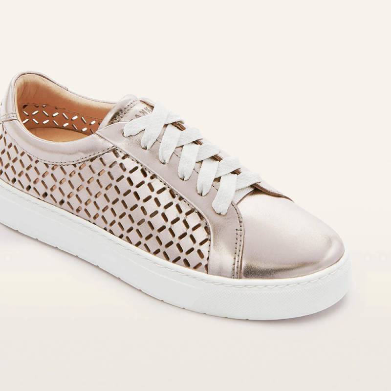 Frankie 4 mim lace up shoe