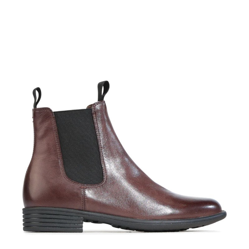 Eos Olin chestnut womens elastic sided boot