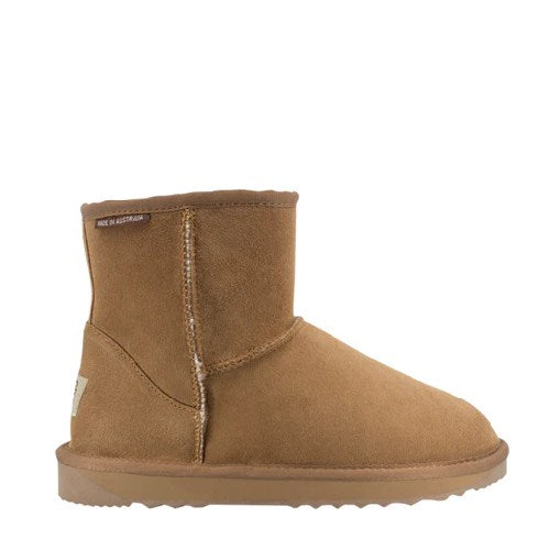 Comfort me USC chestnut ugg boot
