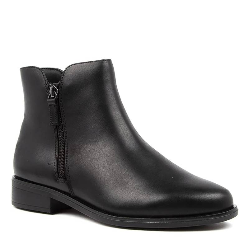 Ziera skylars black leather boot