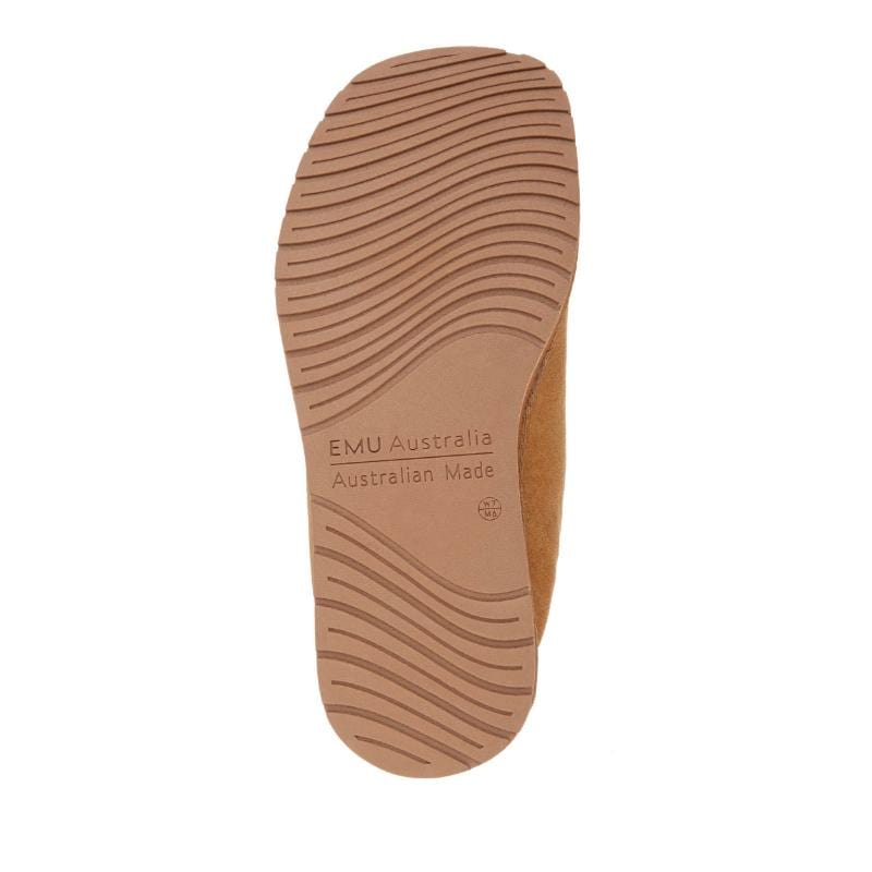 Emu esperence chestnut sheepskin scuff