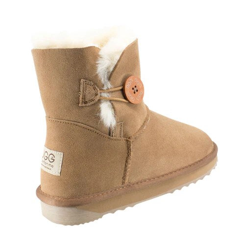 Comfort me ugg ultra short button chestnut slippers