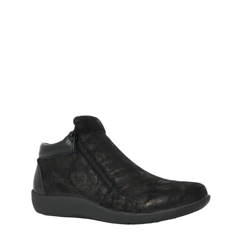 step  on air valore black womens boot