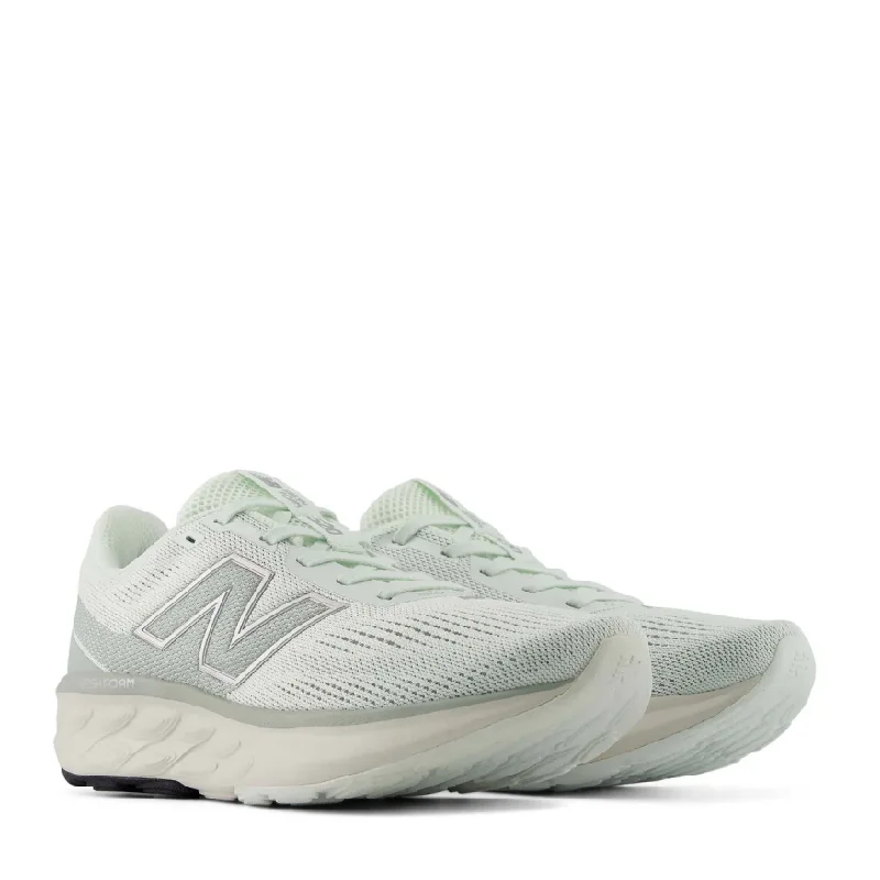 New balance w520 light weight womens sneaker